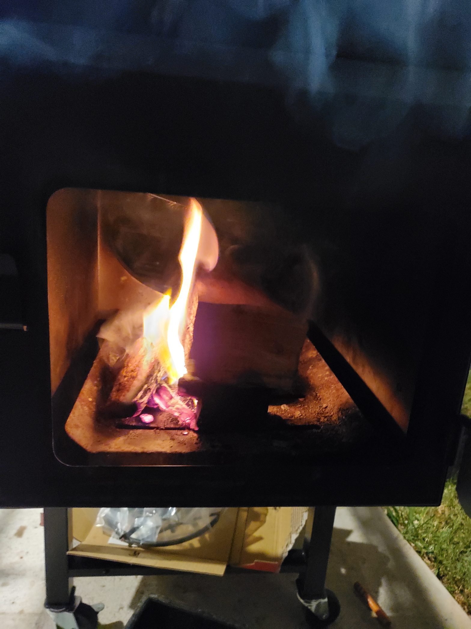 Triton Classic Gas/Charcoal Grill & Smoker Box Review